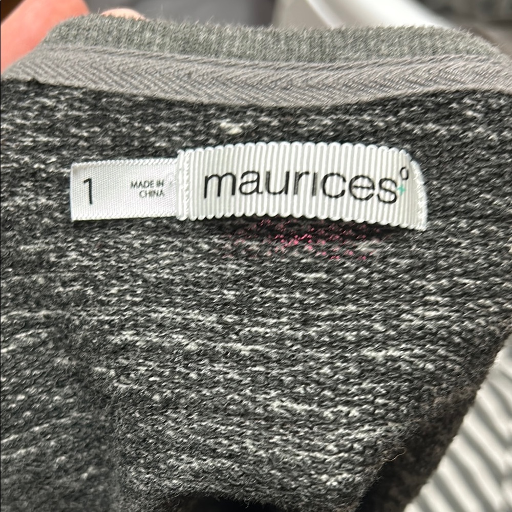 Chic Gray Knit Top with Sparkle Accents - Picture 4 of 4